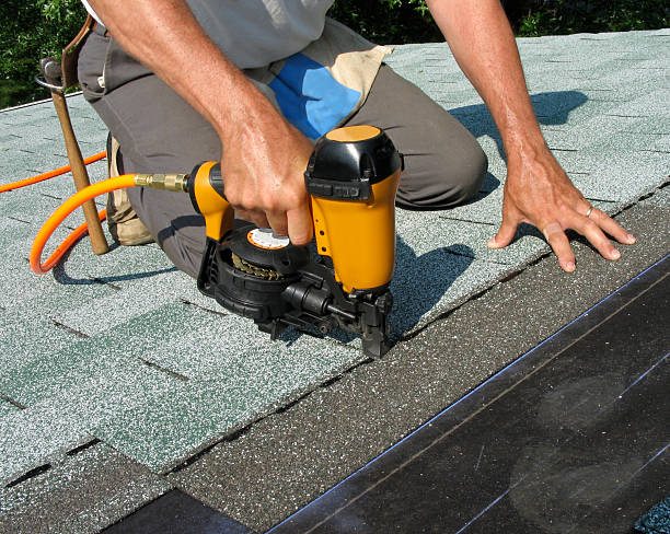 Best Roof Maintenance Services  in East Renton Highlands, WA